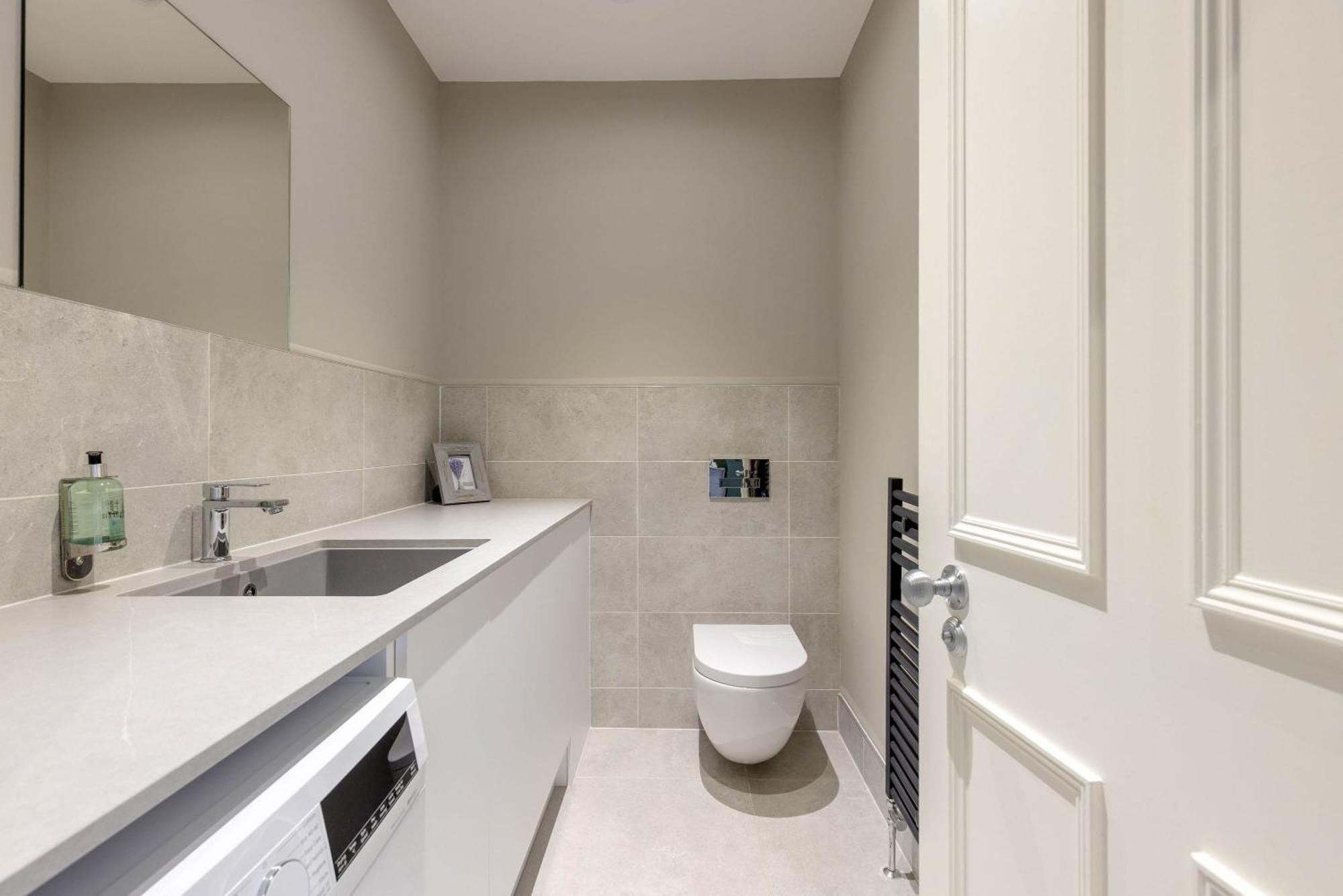 אדינבורו Dragon Suites - Alina Suite - 1 Bed City Centre Luxury Apartment מראה חיצוני תמונה